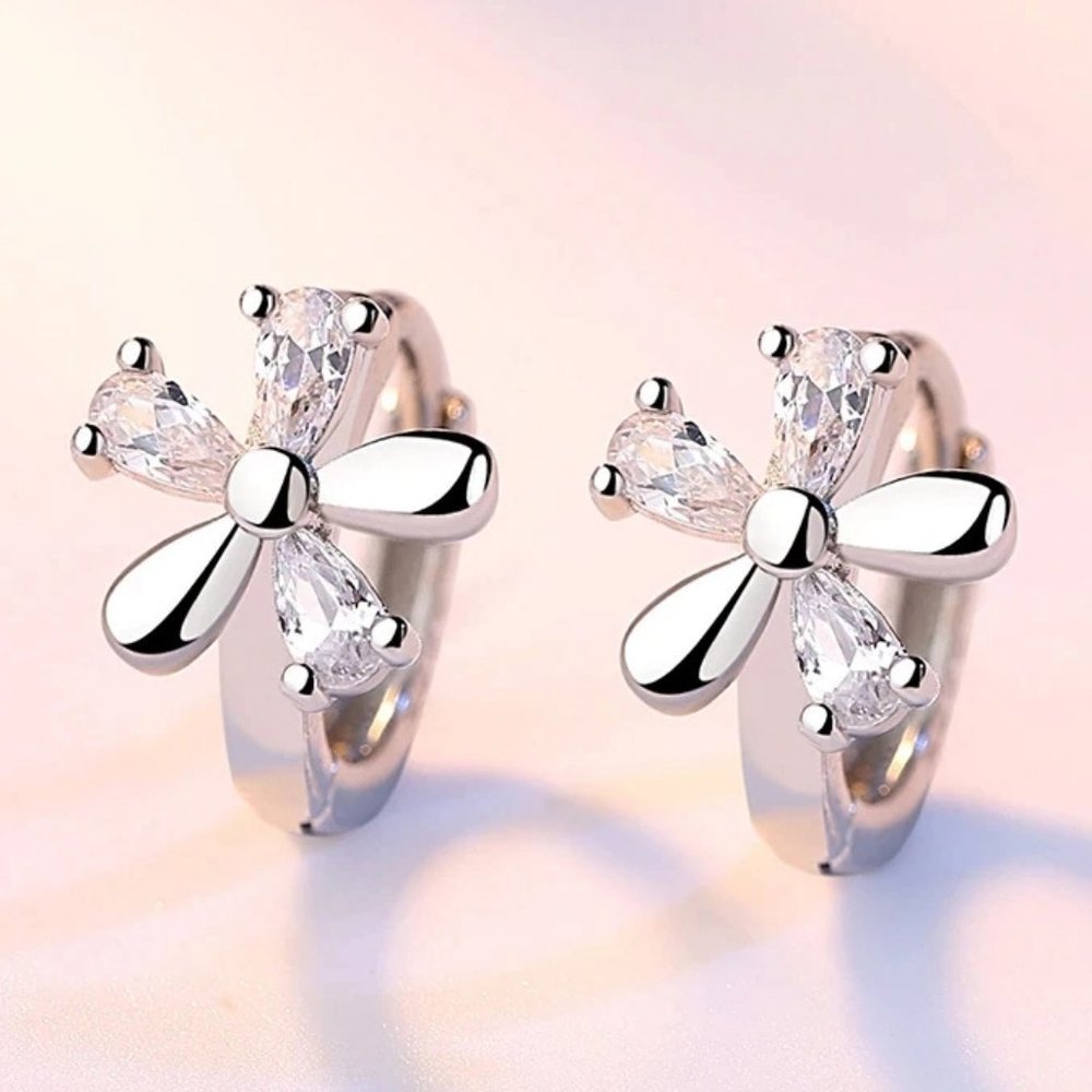 925 Sterling Silver Diamond Flower Hoop Earrings 8
